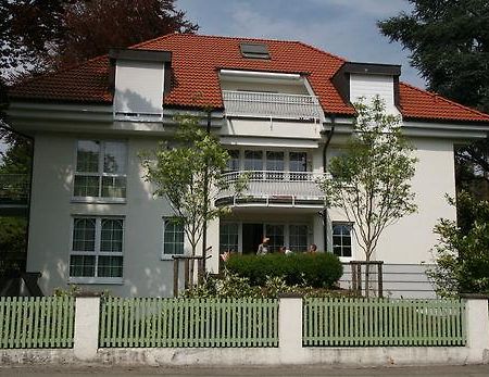 Symphonie-Villa Am See - Musikerviertel Konstanz Ngoại thất bức ảnh